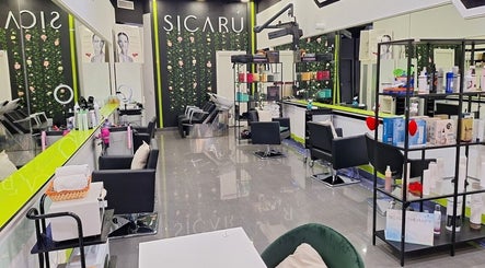 Sicarú Hair & Beauty