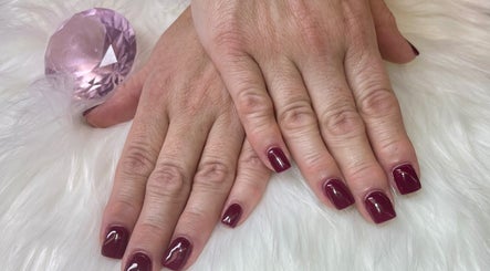 Valley Ridge Nail Salon – kuva 2