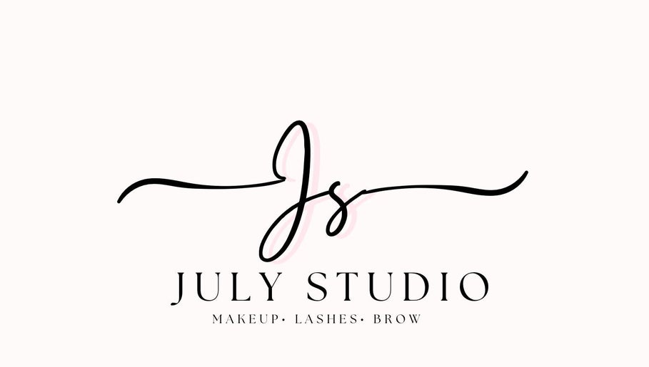 July Makeup & Lash Studio, bilde 1