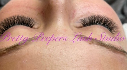 Pretty Peepers Lash Studio