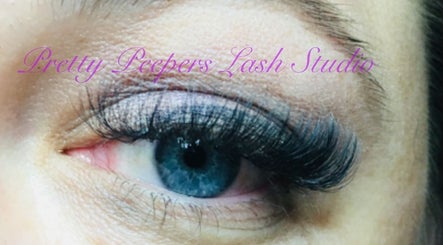 Pretty Peepers Lash Studio