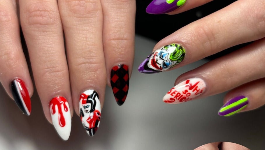 Immagine 1, Vee Oli Nails