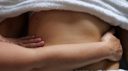 Luna Healing Lounge kép 3