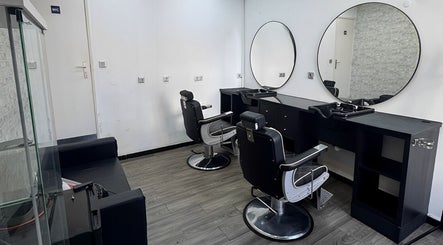 Barbearia Central Amora image 2