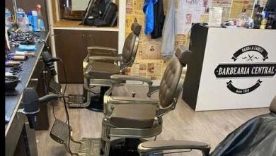 Barbearia Central Pero Pinheiro obrázek 1