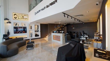 Luxury Hair Barbershop obrázek 3