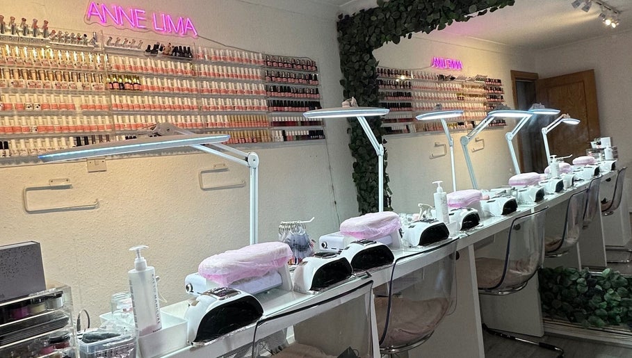 Anne Lima Nails & Beauty (Dublin 2) image 1