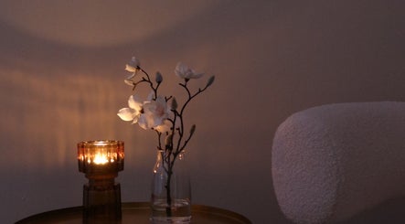 Candlelit floral decor at The Head Spa Perth, South Perth, Western Australia, AU.