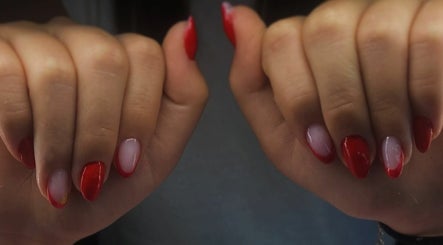 Εικόνα Desi Nails 3