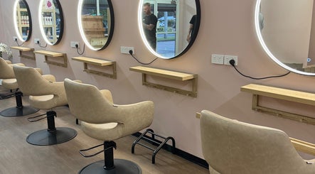 Envee Hair Studio