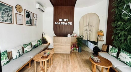 Ruby Massage image 2