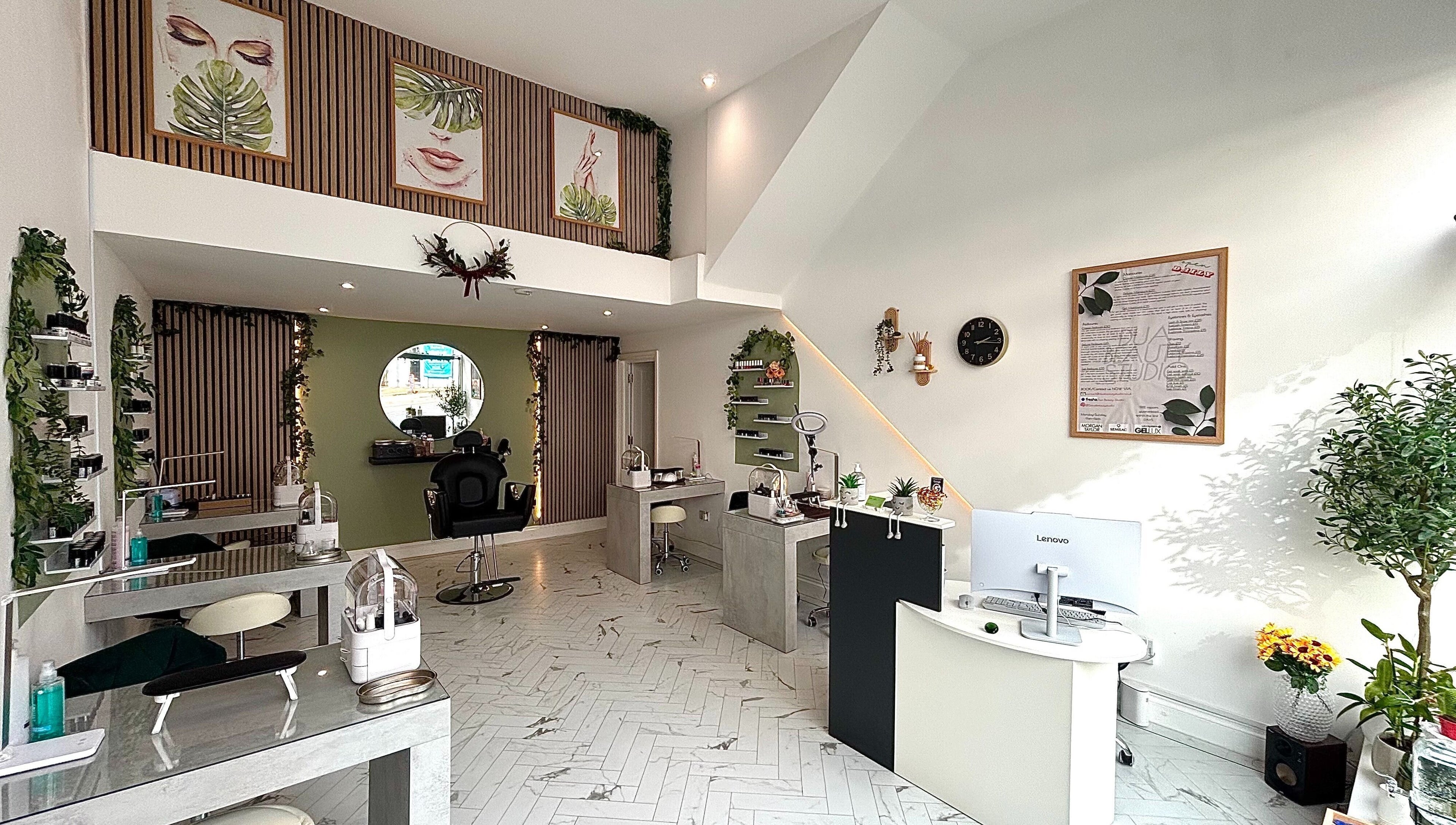 Relaxing interior of Dua Beauty Studio, Brighton, England, GB featuring stylish decor and natural elements.