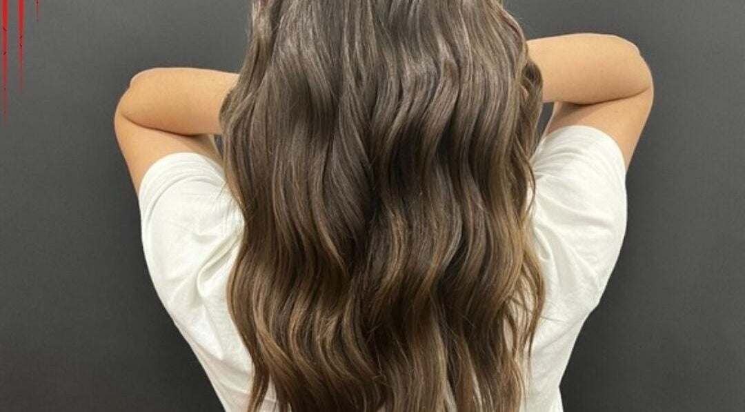 Capelli mossi e sani al salone Nuova Immagine 5.0 a Paratico, Lombardia, IT.