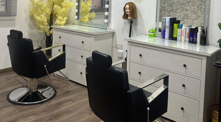 Dame Salon & Spa image 3