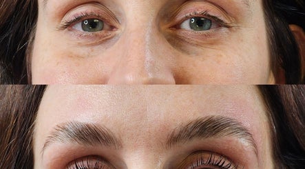 Brow enhancement results at Ash Did That, Humble, Texas, US. Before and after close-up comparison.