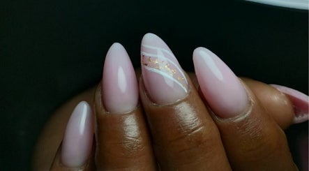 Menna Nails image 2