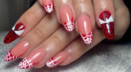 Menna Nails image 3