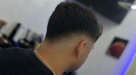 Lomeli_studio, bild 2