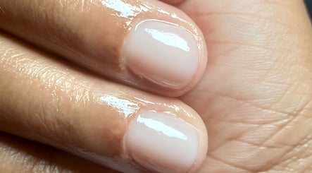 am2pm Nails & Beauty Bar image 3