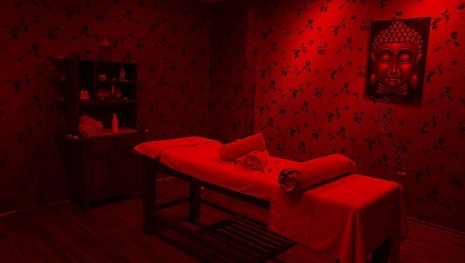 Pooja Massage Therapist image 1