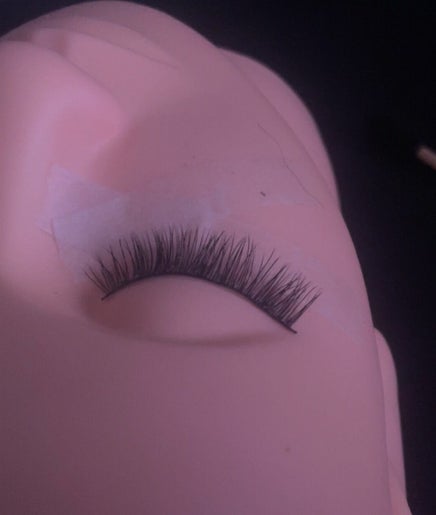 ML.LashLounge image 2