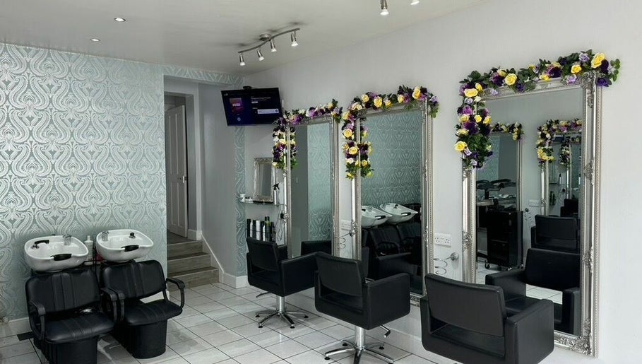 LaVanya Salon, bilde 1