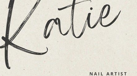 Katie Flynn Nail Artist