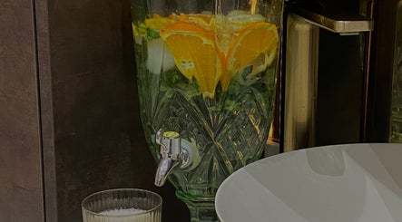 Refreshing citrus water at Haylands Beauty Clinic in Buckhurst Hill, England, GB.