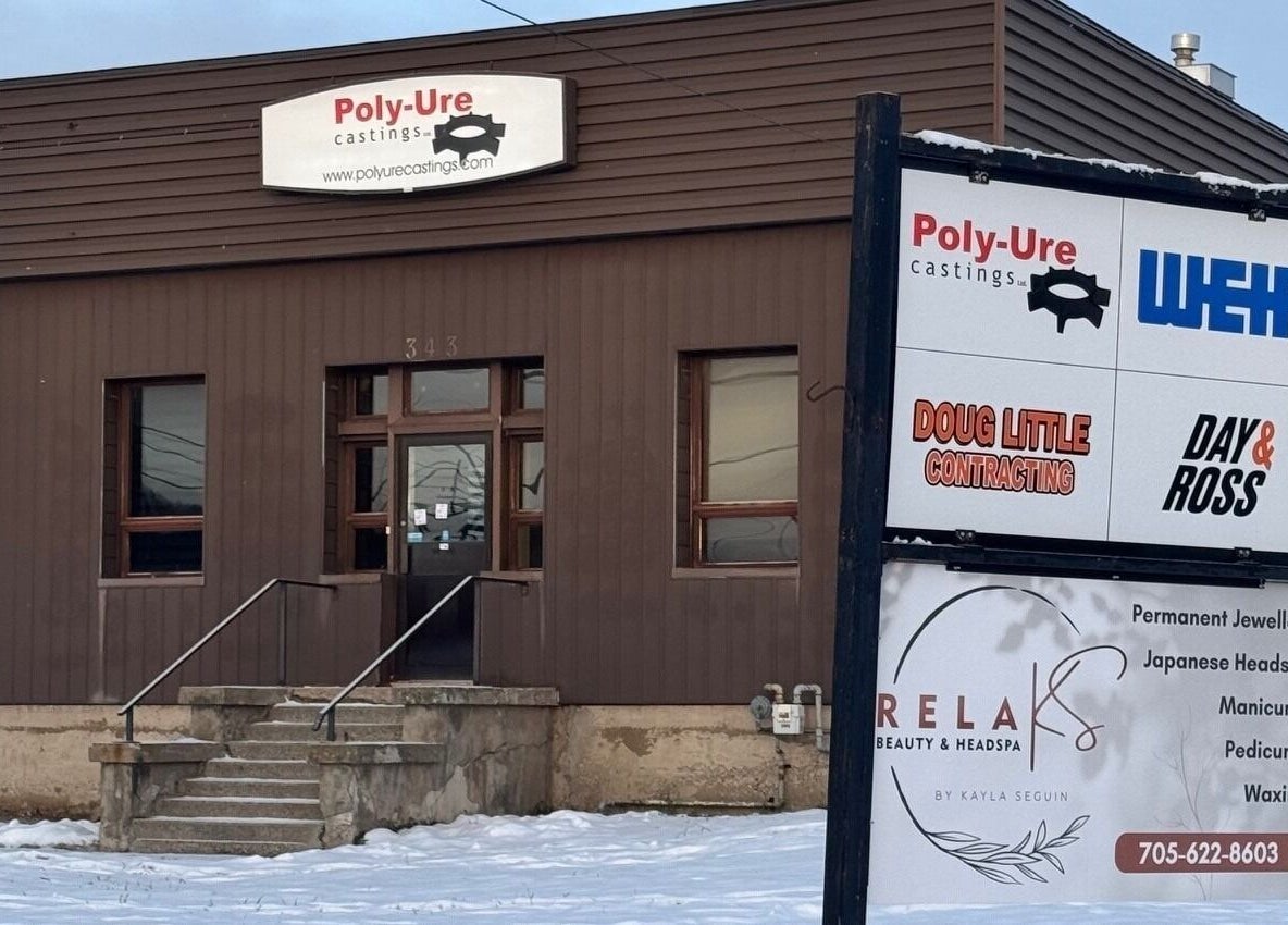 Front view of RelaKS Beauty & Headspa in Temiskaming Shores, Ontario, CA with a welcoming entrance.