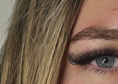 Close-up of elegant eyelash extension at Georgia Grace Beauty in Berry, New South Wales, AU.