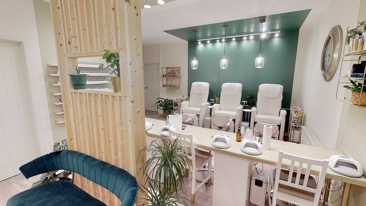 Best salons for eyebrow waxing - 2014d10c A9ba 4880 848d 2be2495c6bed 