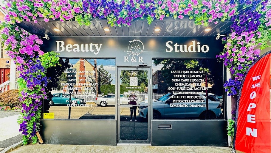 R&R Beauty Studio Long Island – kuva 1