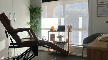 A tranquil room at MKL Beauty in Gungahlin, Australian Capital Territory, AU, featuring a luxurious reclining chair.
