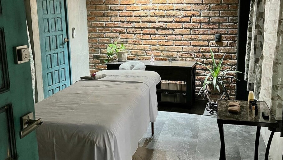 Serenity Touch Massage image 1