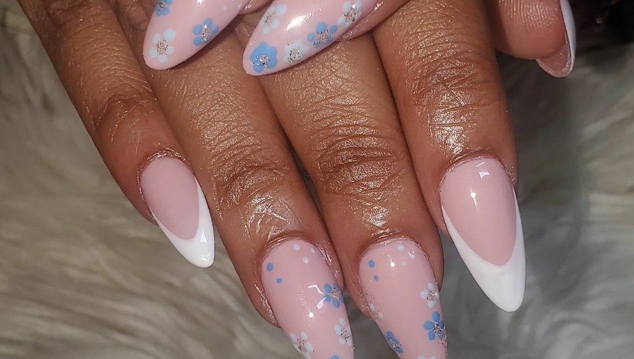 Glamorousnailz_tt image 1