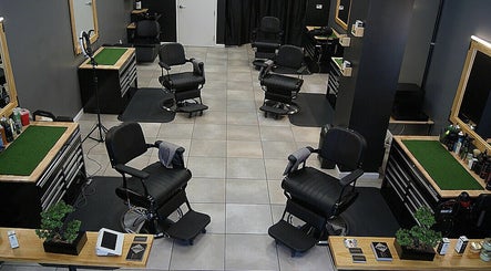 Andama Barber Studio (Hollywood) зображення 2