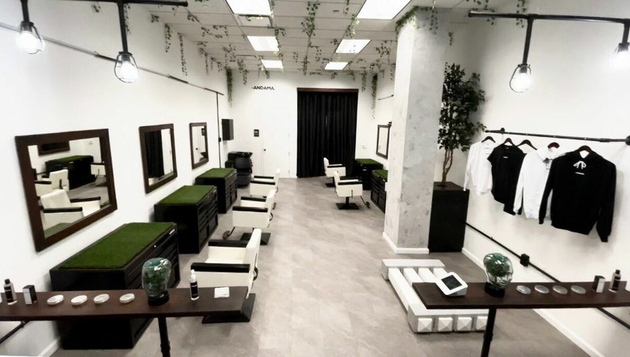 Imagen 1 de Andama Barber Studio (Hollywood)