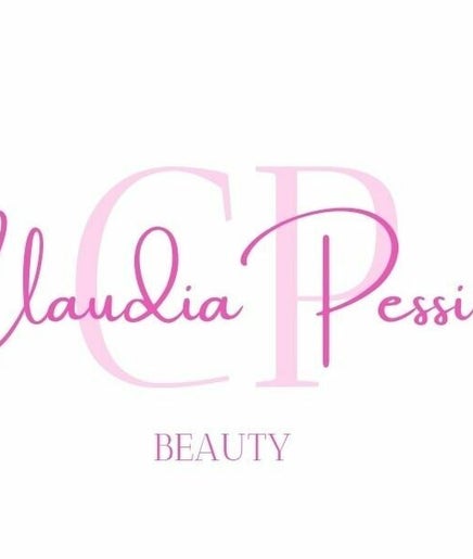 Claudia Pessi beauty image 2