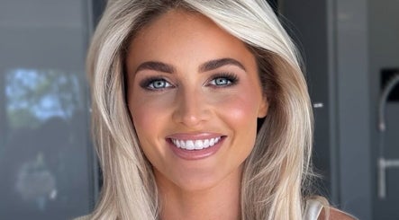 Flawless makeup by Makeup by Meg @meggrayx Cheshire, located in Hale, England, GB, showcasing stunning artistry.