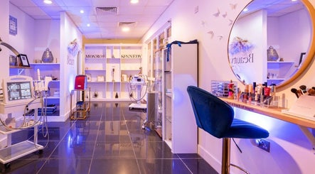 Sophie's Beauty Academy image 2