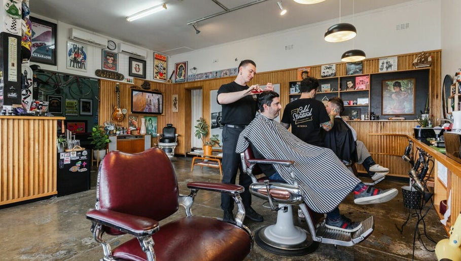 The Gold Standard Barbershop billede 1