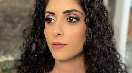 Kayleigh The Makeup Artist image 2