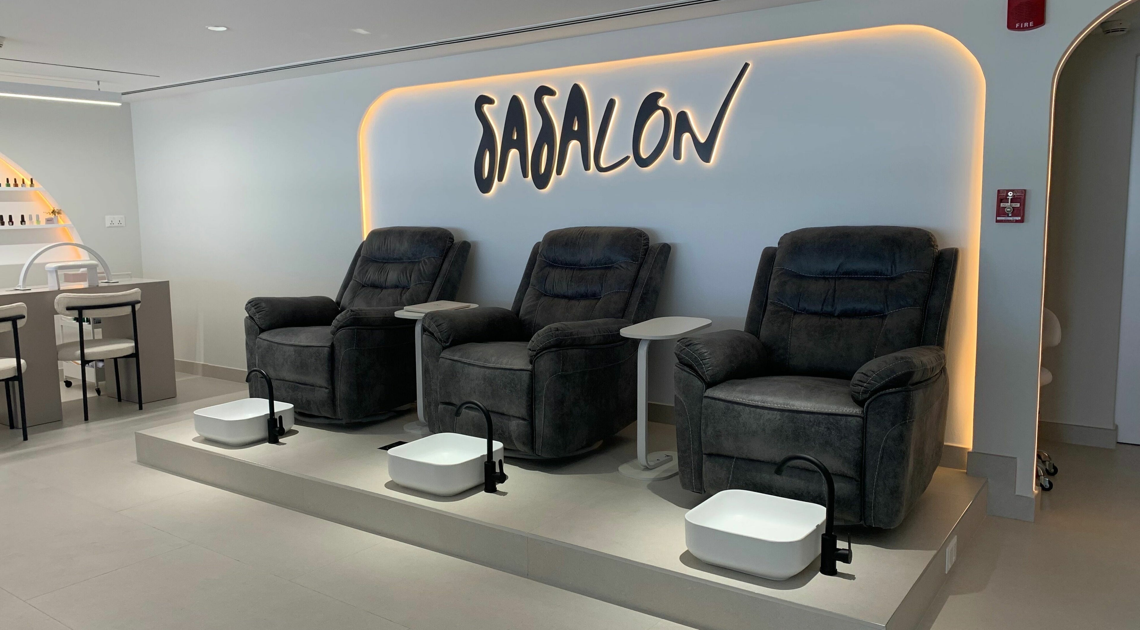 Luxury pedicure chairs at Sasalon Dubai, Dubai, AE offer a tranquil spa-like experience.