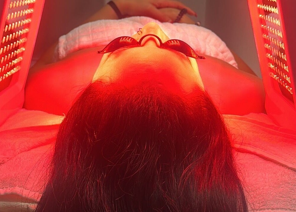 Client enjoying LED light therapy at Glowy With B, Melbourne, Victoria, AU for rejuvenated skin.