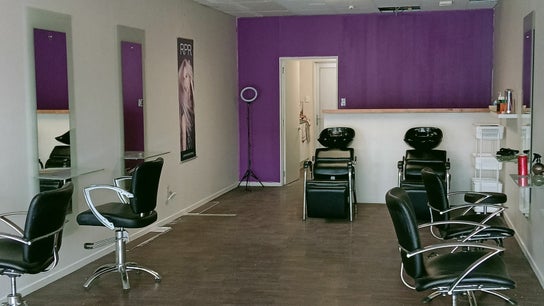 La Viva Hair Studio