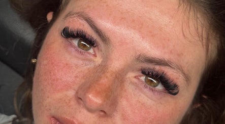 Close-up of expertly enhanced eyelashes at Evara Amore, London, England, GB.