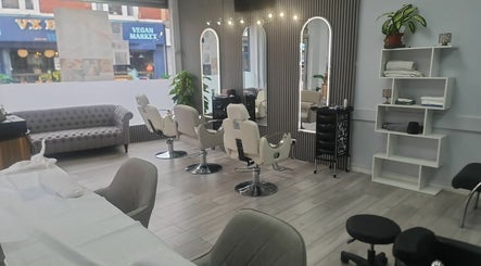 MYSTIC BEAUTY & BROW BAR