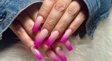 Lavannie Nails slika 3