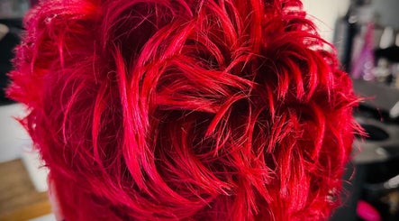 Lee Brett Hair image 3