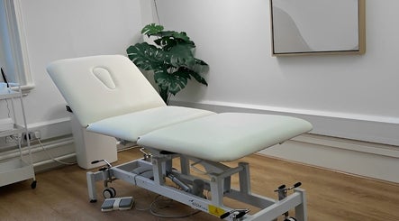 Dermis Clinic Medical Aesthetics & Wellbeing